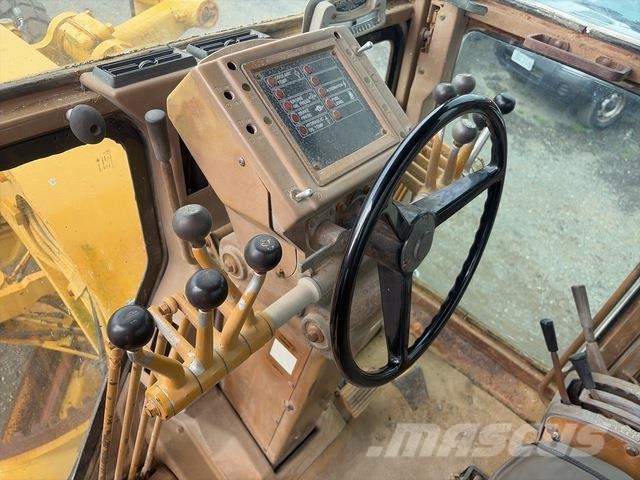 CAT 130G Grader