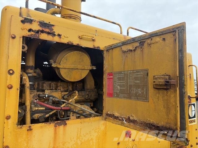 CAT 130G Grader