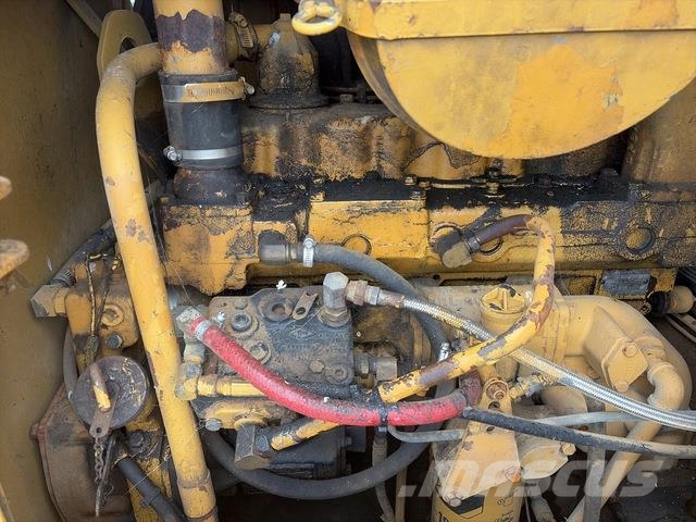 CAT 130G Grader