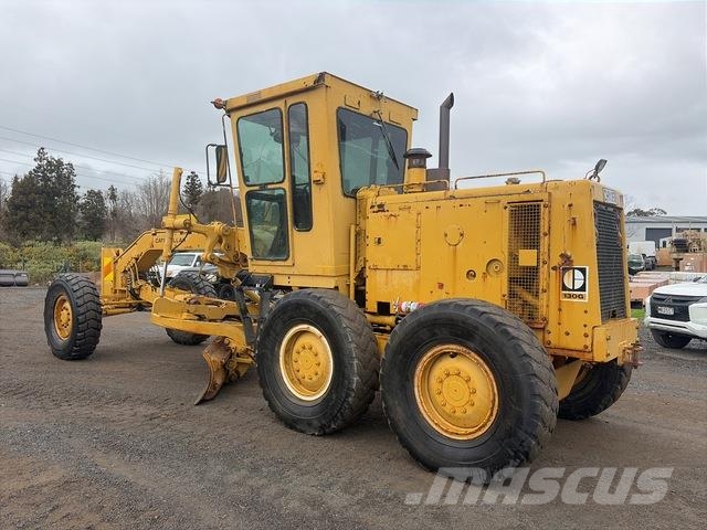 CAT 130G Grader