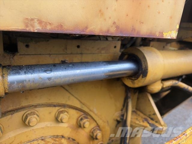 CAT 130G Grader