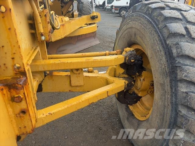 CAT 130G Grader