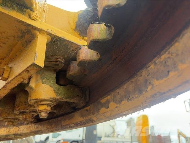 CAT 130G Grader