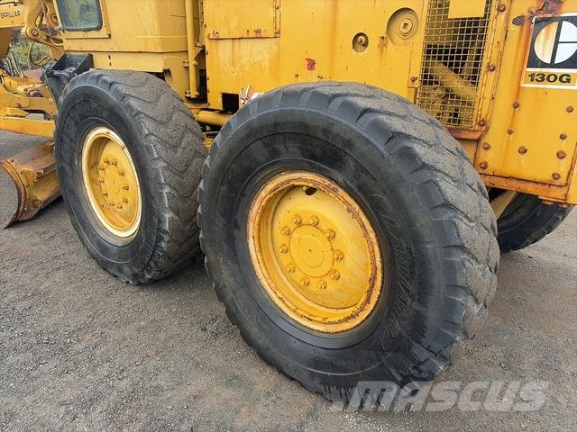 CAT 130G Grader