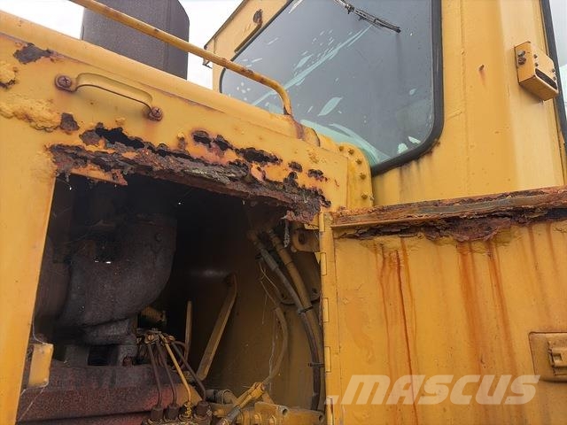 CAT 130G Grader