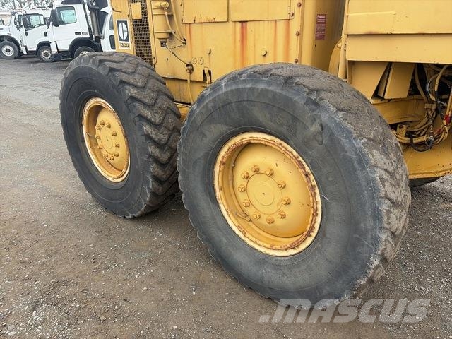 CAT 130G Grader