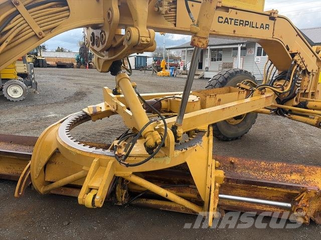 CAT 130G Grader