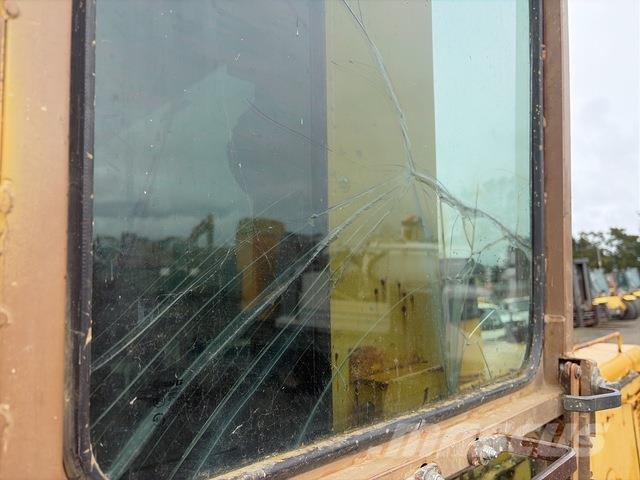 CAT 130G Grader