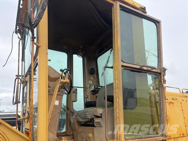 CAT 130G Grader