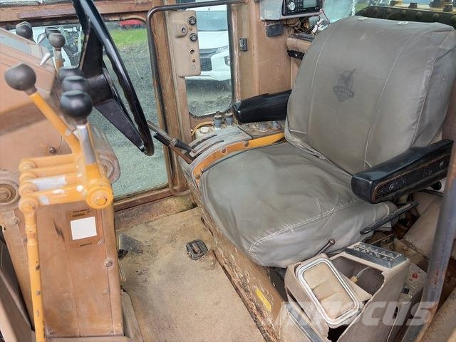CAT 130G Grader