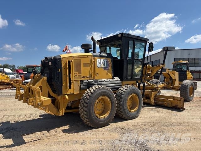 CAT 140 Grederji