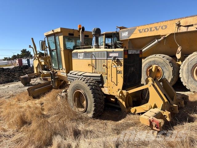 CAT 140H Grejdery