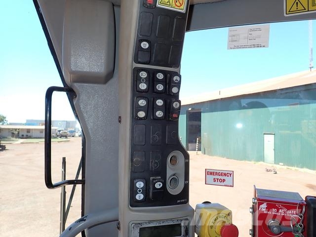 CAT 160M Grader
