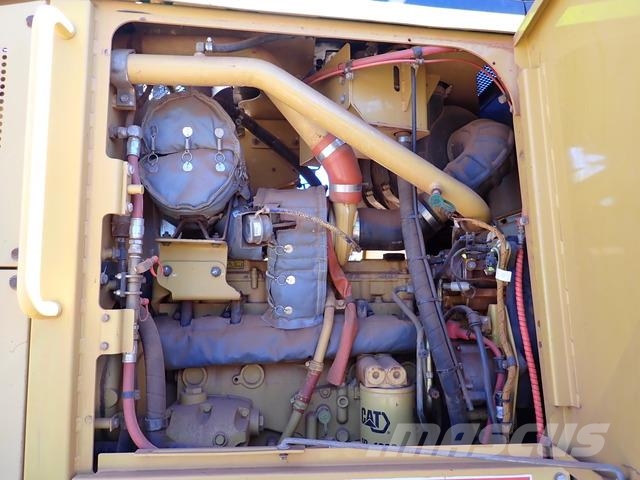 CAT 160M Grader