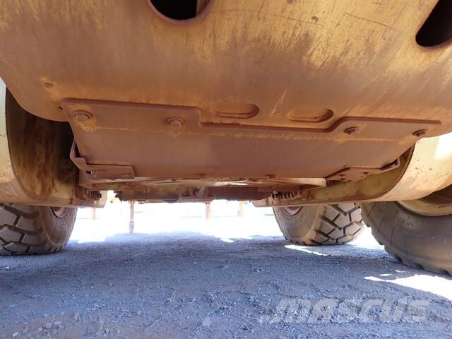 CAT 160M Grader