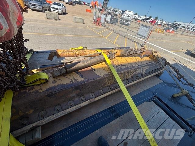 CAT 163H Graders