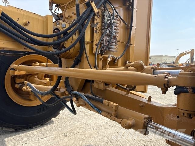 CAT 16M VHP Grederji