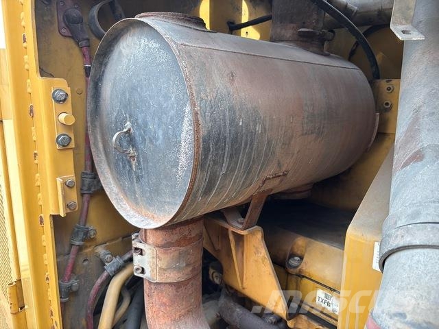 CAT 16M VHP Grederji