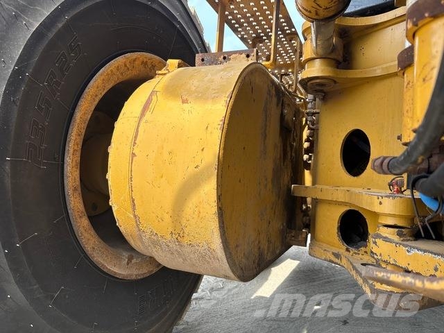 CAT 16M VHP Grederji
