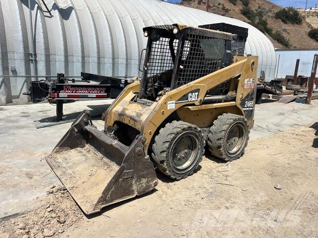 CAT 246B Kompaktlaadurid