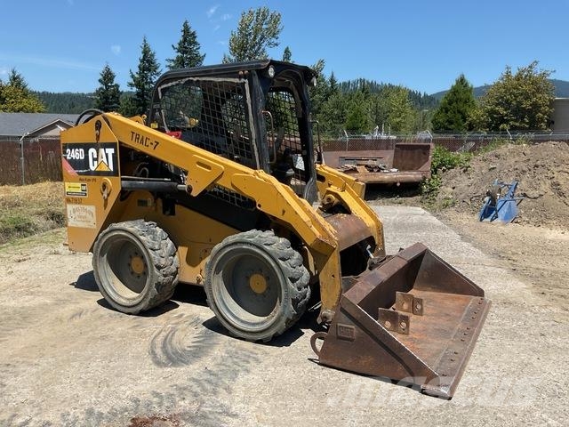 CAT 246D Φορτωτάκια