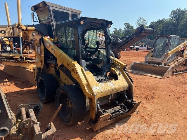 CAT 246D3 スキッドステアローダー