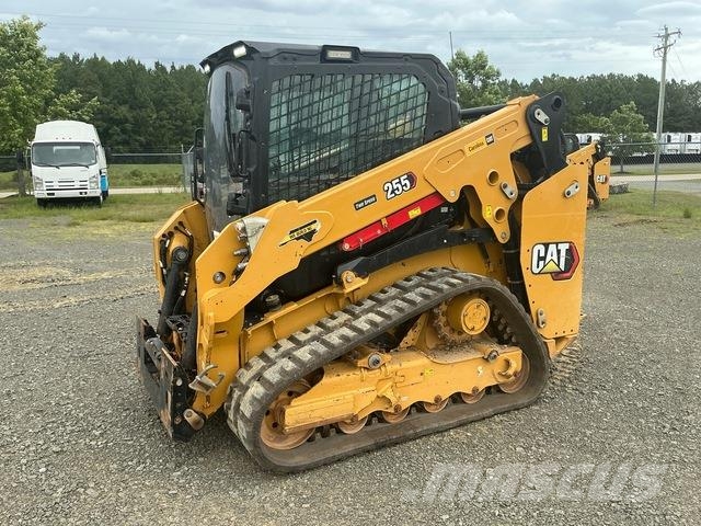 CAT 255 لوادر انزلاقية التوجيه
