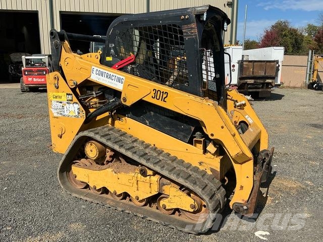 CAT 259D لوادر انزلاقية التوجيه