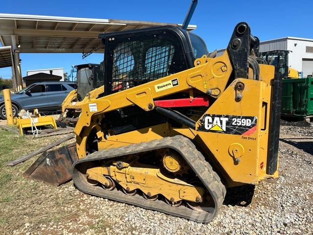 CAT 259D Lietoti riteņu kompaktiekrāvēji