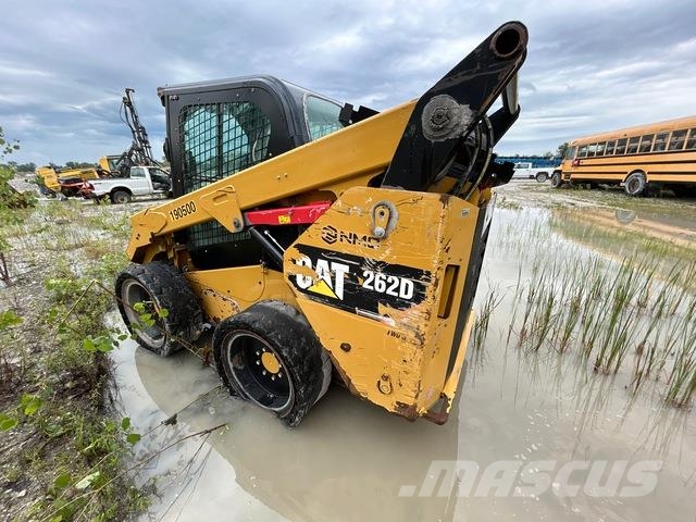 CAT 262D Skid steer loaders