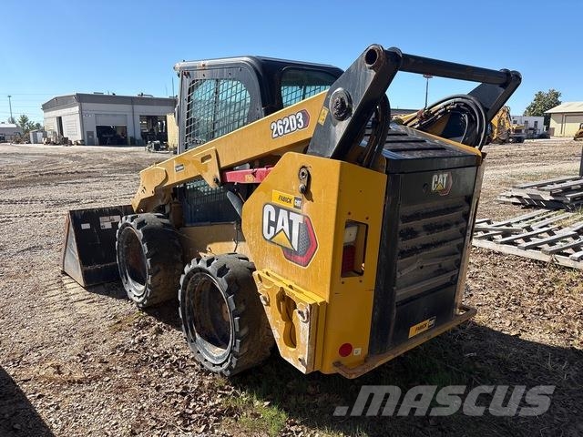 CAT 262D3 لوادر انزلاقية التوجيه