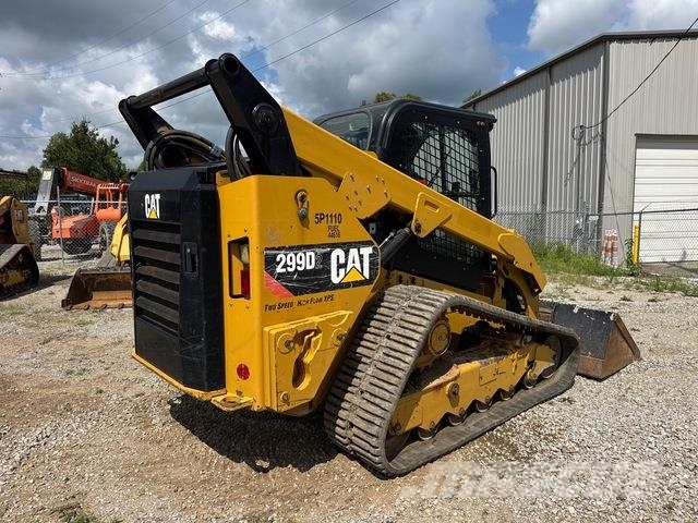 CAT 299D2 لوادر انزلاقية التوجيه
