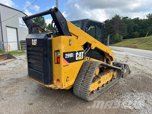 CAT 299D2 لوادر انزلاقية التوجيه
