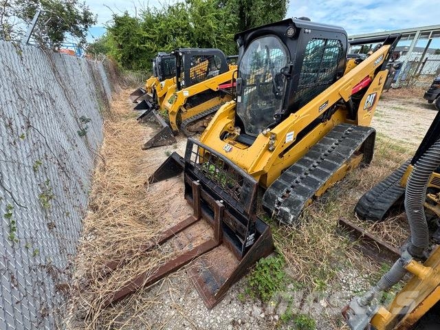 CAT 299D3 滑移轉向裝載機
