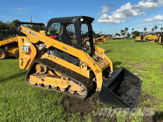 CAT 299D3 滑移装载机