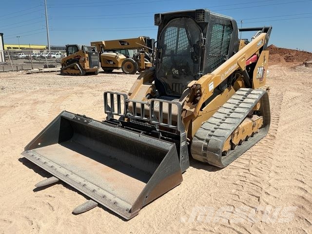 CAT 299D3 XE لوادر انزلاقية التوجيه