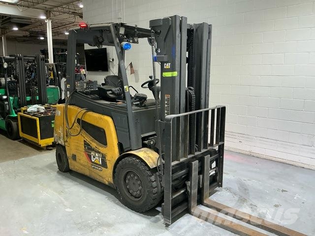 CAT 2EPC8000 バッテリーフォークリフト