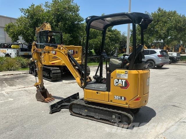CAT 301.8 Kāpurķēžu ekskavatori