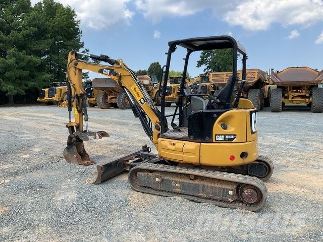 CAT 303.5E2 CR 大型油圧ショベル12t以上(パワーショベル・ユンボ)