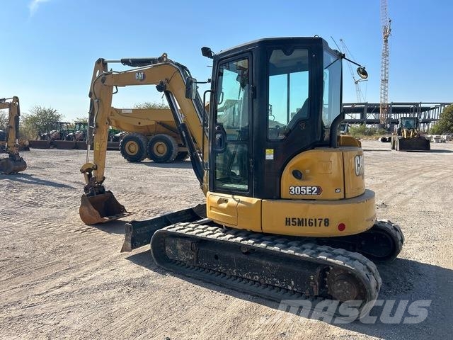 CAT 305E2 Rupsgraafmachines