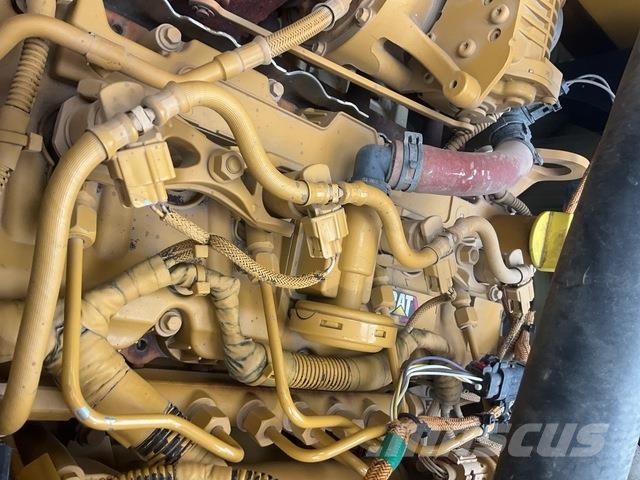 CAT 313GC حفارات زحافة