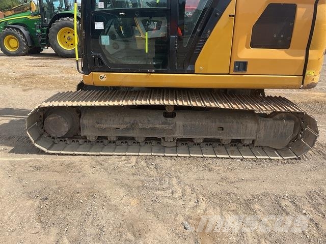 CAT 313GC حفارات زحافة