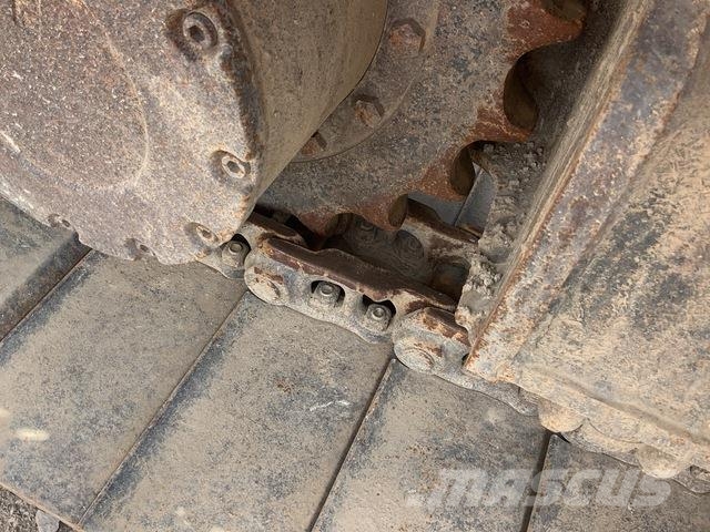 CAT 313GC حفارات زحافة