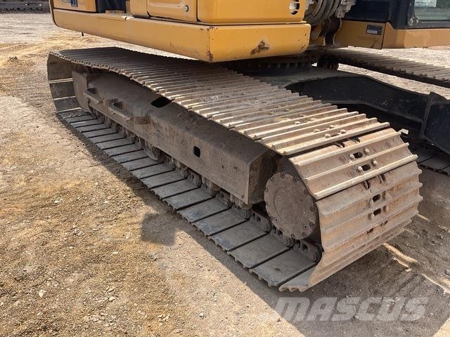 CAT 313GC حفارات زحافة