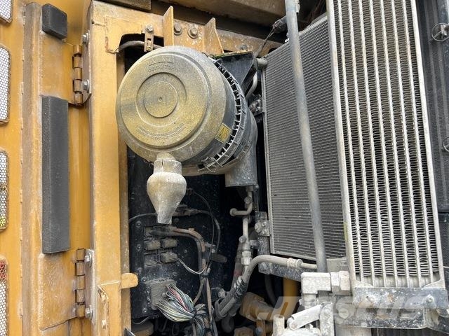 CAT 314E CR 대형 굴삭기 29톤 이상
