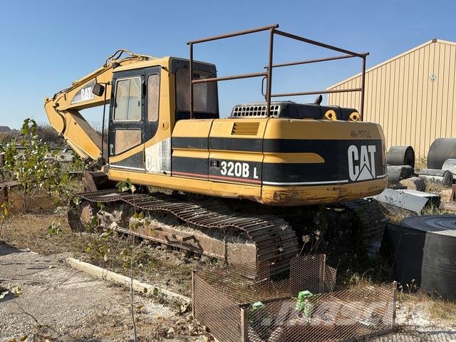 CAT 320BL Гусеничні екскаватори
