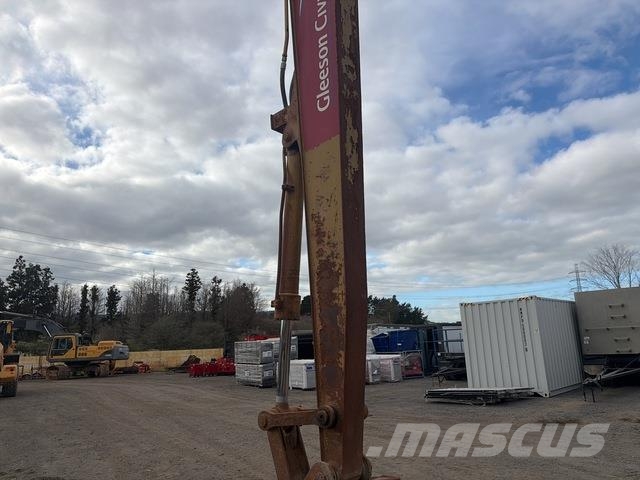 CAT 320D Escavadeiras de esteiras