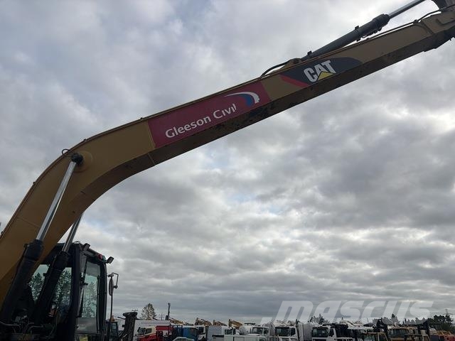 CAT 320D Escavadeiras de esteiras