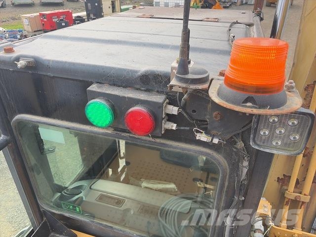 CAT 320D Escavadeiras de esteiras