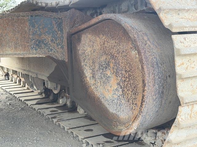 CAT 320D Escavadeiras de esteiras